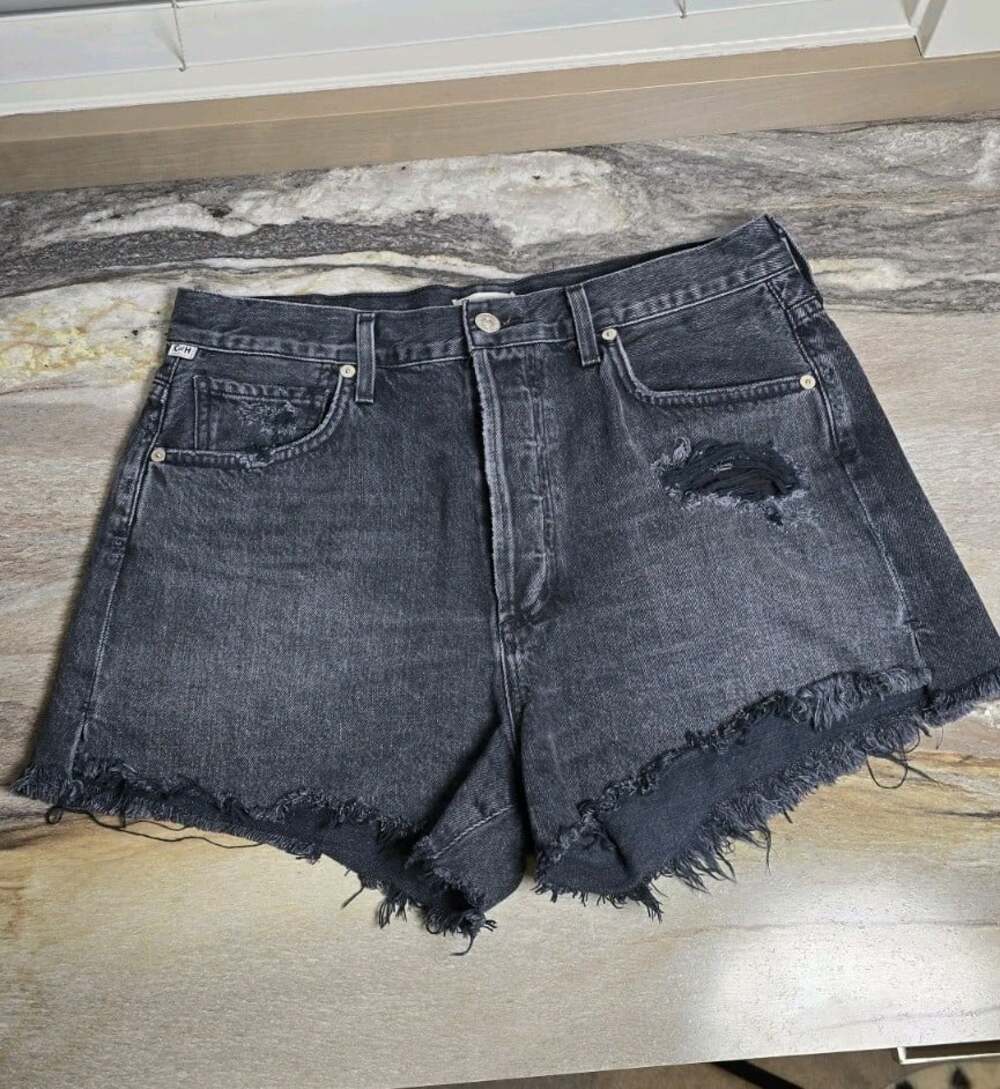 Citizens of Humanity Marlow Denim Shorts Womens 28 Black Distressed Raw Hem
